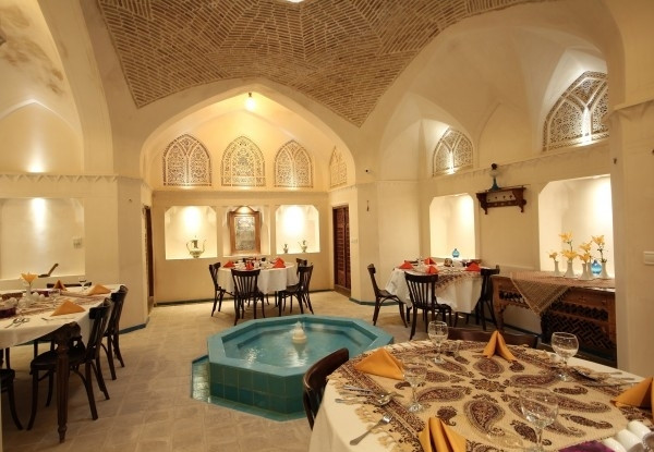 هتل مهینستان راهب